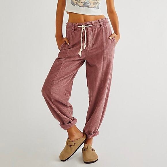 NWT Free People Missing From Me Cord Barrel Pants Pink Size Large - Picture 1 of 9